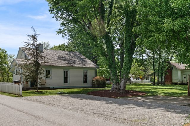 4224 Old Hillsboro Rd, Franklin, TN 37064