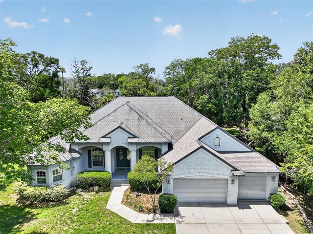 720 NORTHWEST SNUG HARBOR ROAD, Crystal River, FL 34428