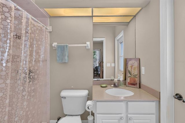 720 NORTHWEST SNUG HARBOR ROAD, Crystal River, FL 34428