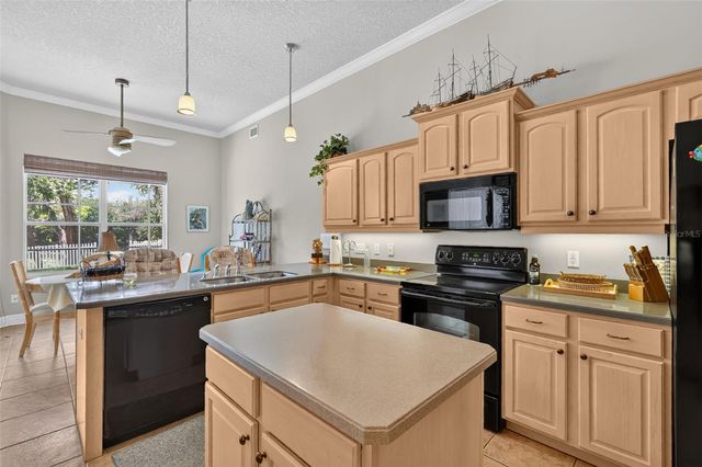 720 NORTHWEST SNUG HARBOR ROAD, Crystal River, FL 34428