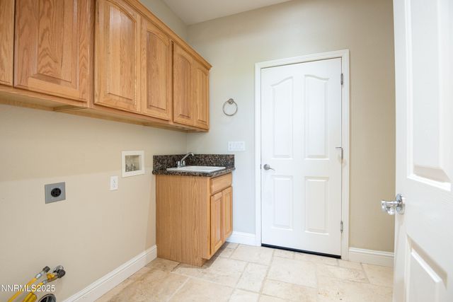 544 Upper Colony Road, Wellington, NV 89444