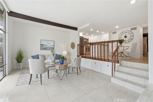 6126 Marina Pacifica N, Long Beach, CA 90803