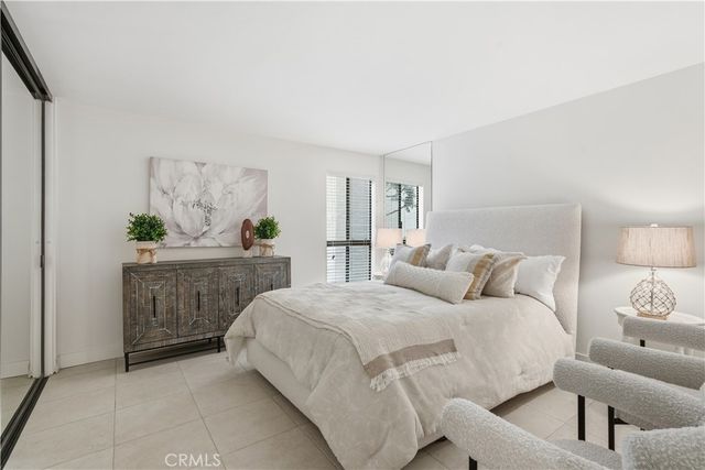 6126 Marina Pacifica N, Long Beach, CA 90803