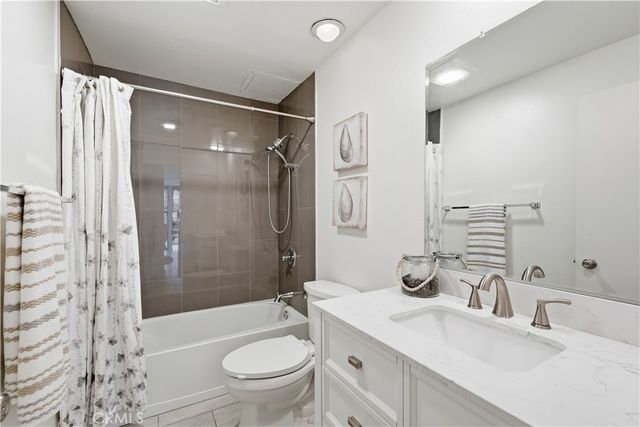 6126 Marina Pacifica N, Long Beach, CA 90803