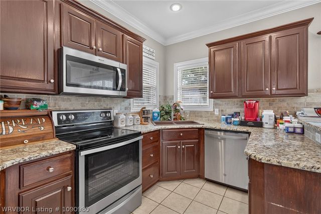 1520 Rockhurst Drive, Fort Smith, AR 72908