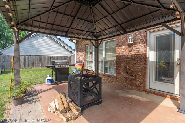 1520 Rockhurst Drive, Fort Smith, AR 72908