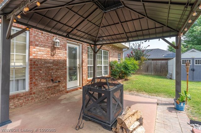 1520 Rockhurst Drive, Fort Smith, AR 72908