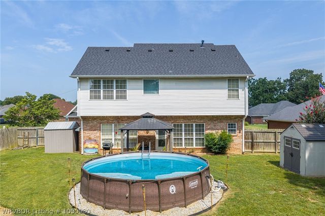 1520 Rockhurst Drive, Fort Smith, AR 72908