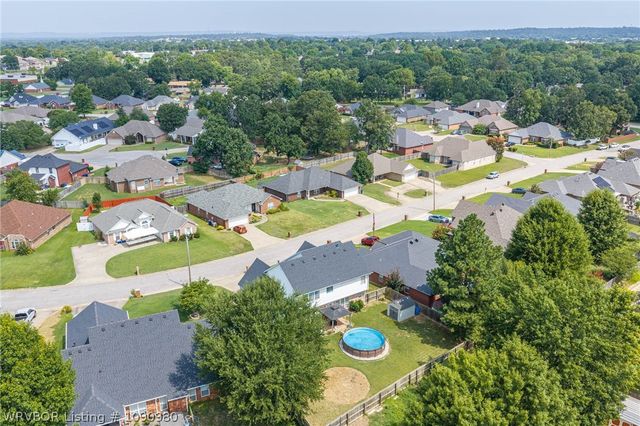 1520 Rockhurst Drive, Fort Smith, AR 72908