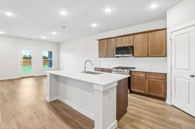 619 Landry Lane, Forney, TX 75126