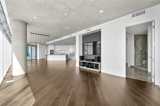 501 West Ave 3201, Austin, TX 78701