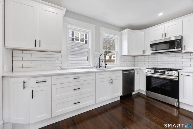 470 Sylvan Avenue, Waterbury, CT 06706