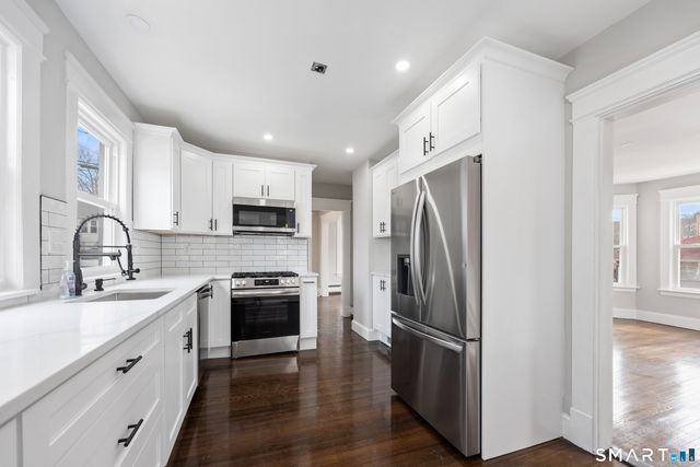 470 Sylvan Avenue, Waterbury, CT 06706