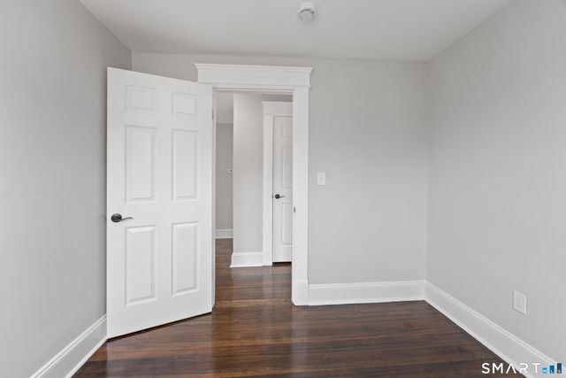 470 Sylvan Avenue, Waterbury, CT 06706