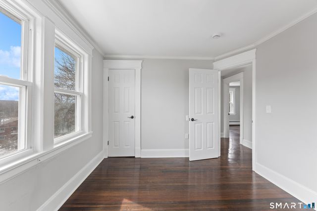 470 Sylvan Avenue, Waterbury, CT 06706