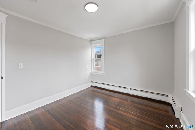 470 Sylvan Avenue, Waterbury, CT 06706