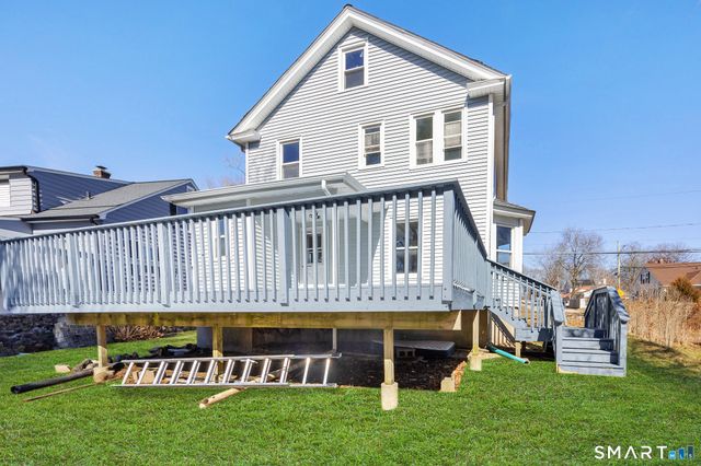 470 Sylvan Avenue, Waterbury, CT 06706