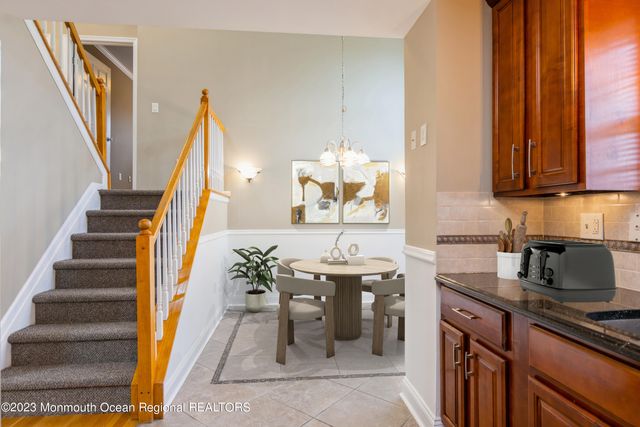 34 Chimney Court 181, Laurence Harbor, NJ 08879
