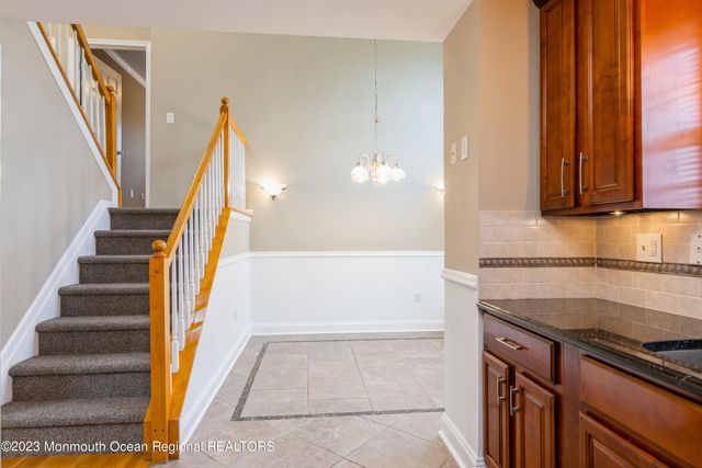 34 Chimney Court 181, Laurence Harbor, NJ 08879