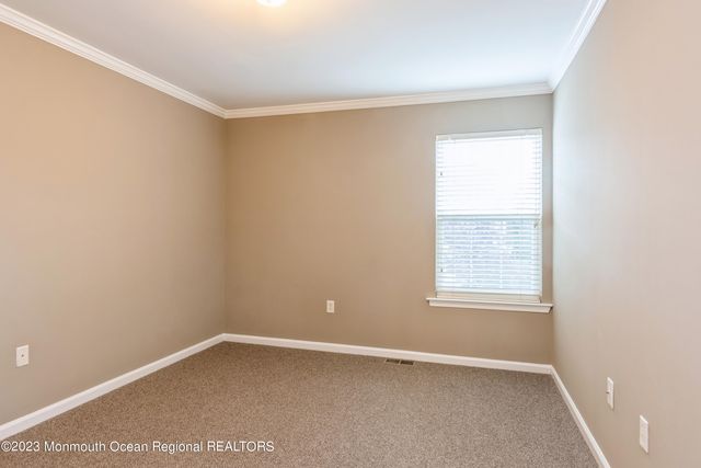 34 Chimney Court 181, Laurence Harbor, NJ 08879