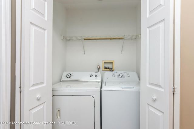 34 Chimney Court 181, Laurence Harbor, NJ 08879