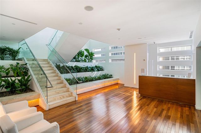 1040 Biscayne Blvd 3802, Miami, FL 33132