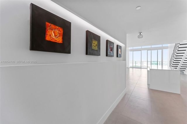 1040 Biscayne Blvd 3802, Miami, FL 33132