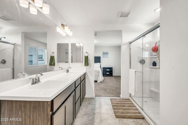 9009 W ORANGE Drive, Glendale, AZ 85305