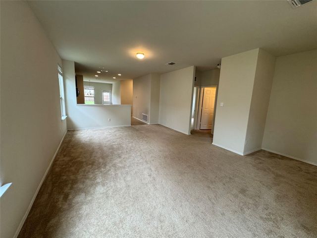 250 Zuma DR, Liberty Hill, TX 78642