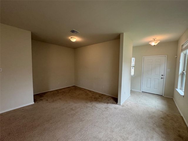250 Zuma DR, Liberty Hill, TX 78642
