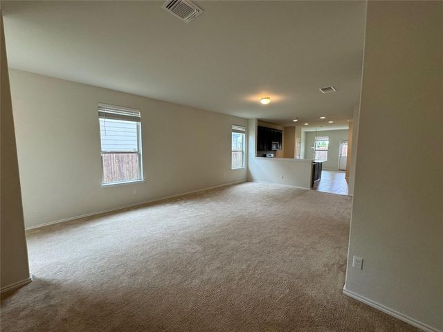 250 Zuma DR, Liberty Hill, TX 78642
