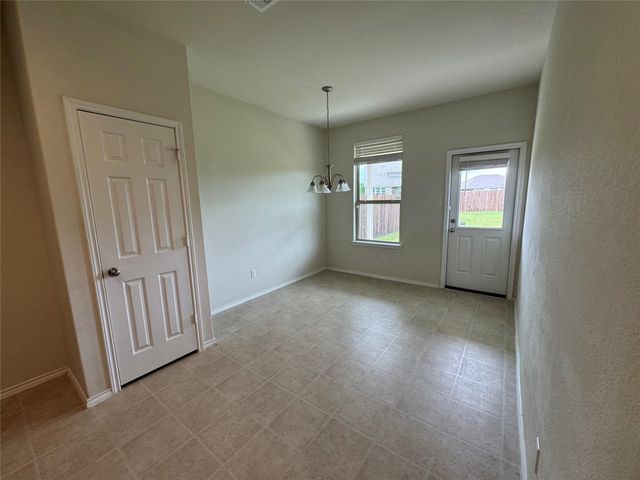 250 Zuma DR, Liberty Hill, TX 78642