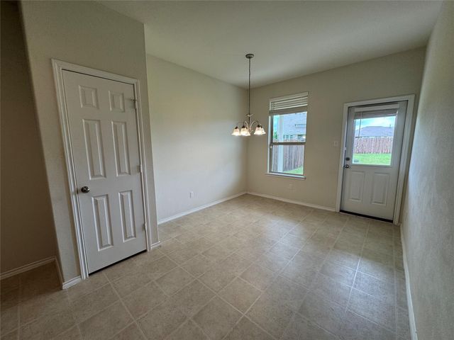250 Zuma DR, Liberty Hill, TX 78642