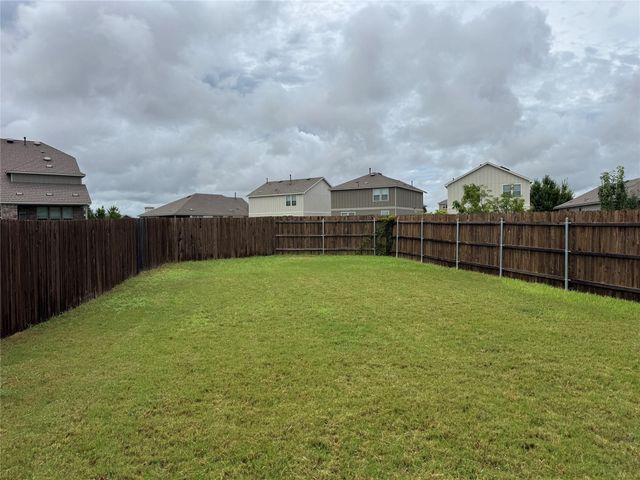 250 Zuma DR, Liberty Hill, TX 78642