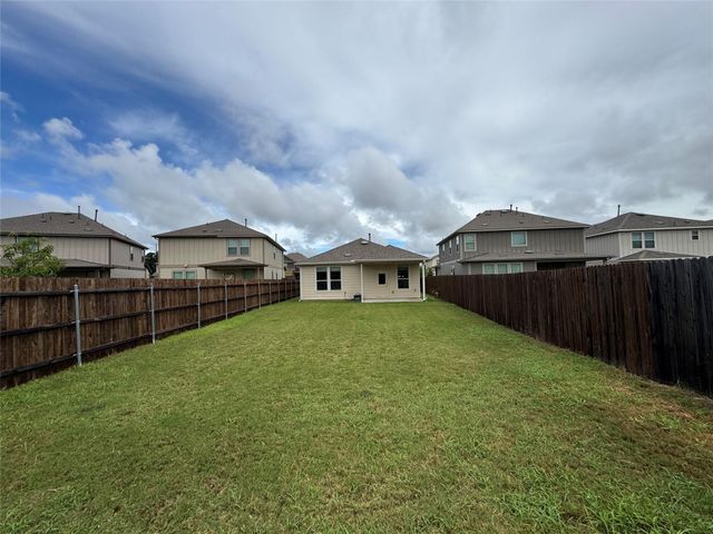 250 Zuma DR, Liberty Hill, TX 78642