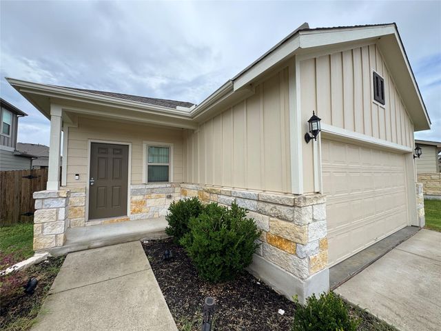 250 Zuma DR, Liberty Hill, TX 78642