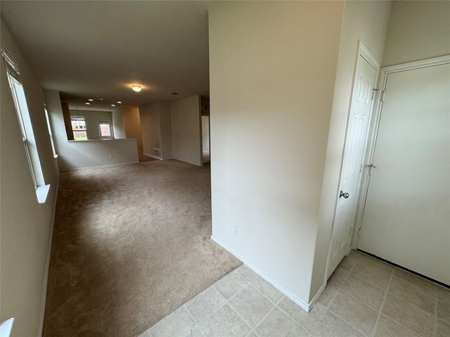 250 Zuma DR, Liberty Hill, TX 78642