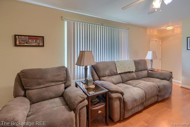 5307 Worchester Drive, Swartz Creek, MI 48473