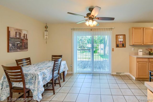 5307 Worchester Drive, Swartz Creek, MI 48473
