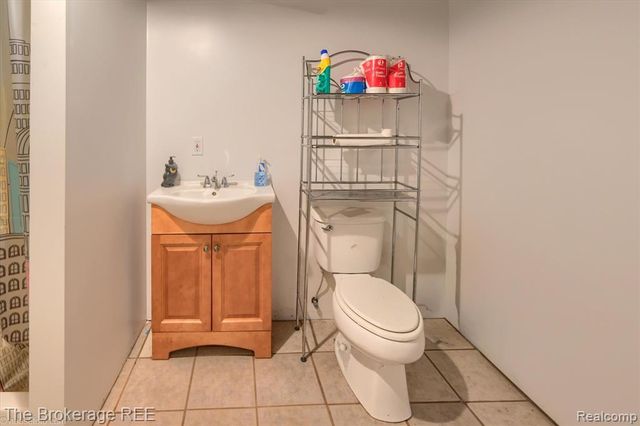 5307 Worchester Drive, Swartz Creek, MI 48473