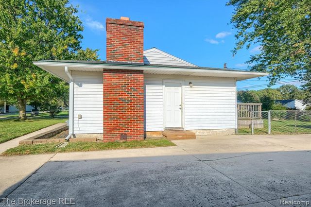 5307 Worchester Drive, Swartz Creek, MI 48473