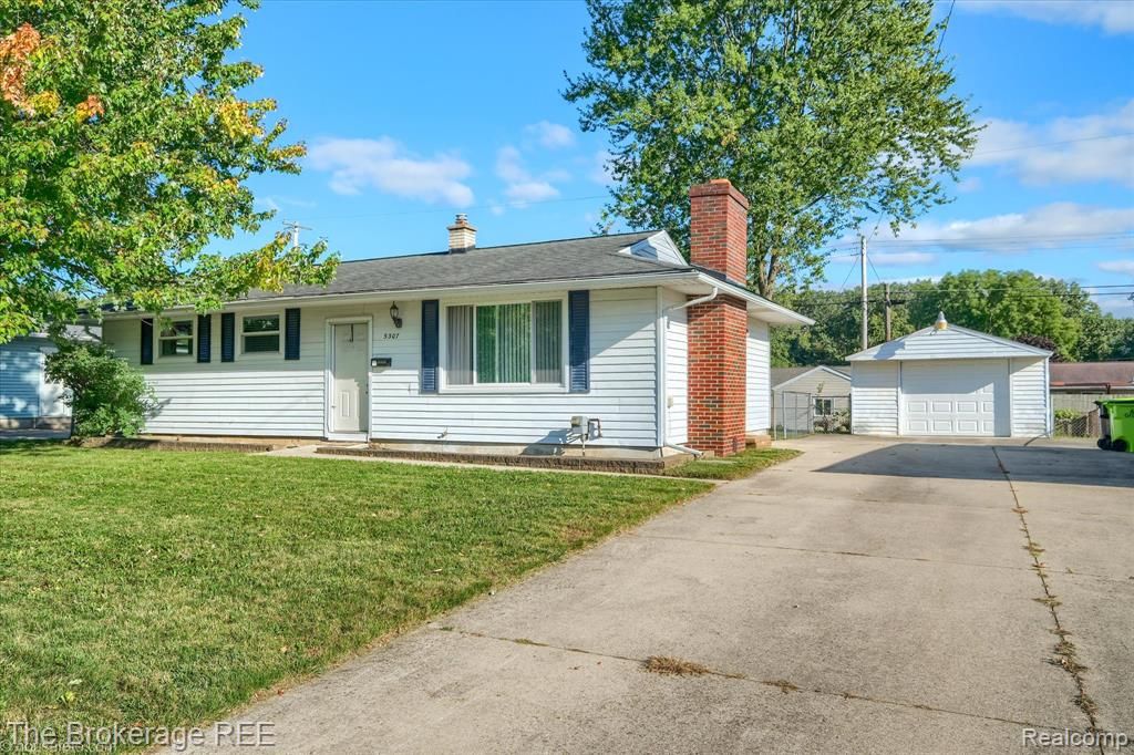 5307 Worchester Drive, Swartz Creek, MI 48473