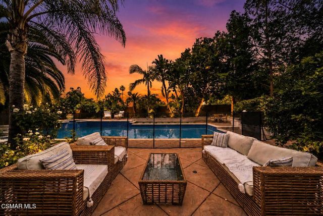 1690 Stoddard Avenue, Thousand Oaks, CA 91360
