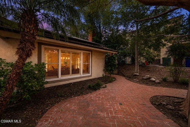 1690 Stoddard Avenue, Thousand Oaks, CA 91360