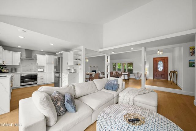 1690 Stoddard Avenue, Thousand Oaks, CA 91360