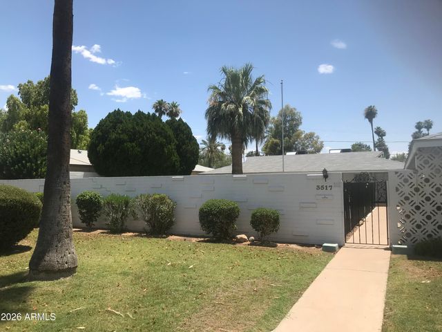 3517 E Montecito Avenue, Phoenix, AZ 85018
