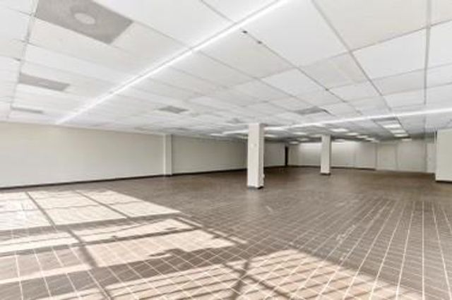 2521 Fulton Street, Houston, TX 77009