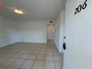 4732 SW 33rd Ave 206, Dania Beach, FL 33312
