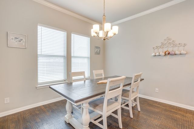 112 Steves Way, Waxahachie, TX 75165