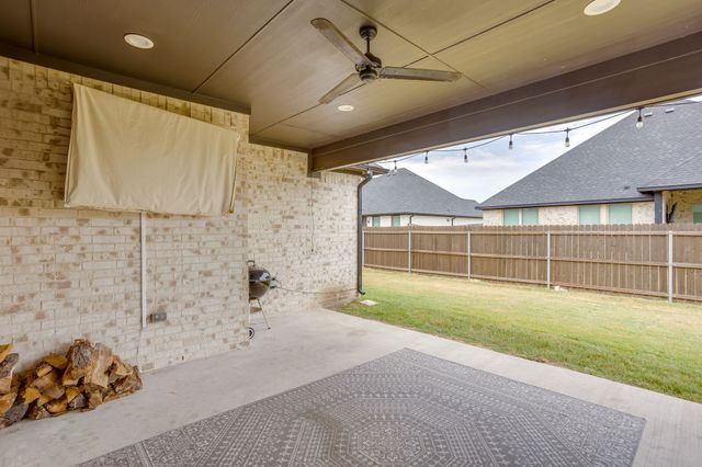 112 Steves Way, Waxahachie, TX 75165